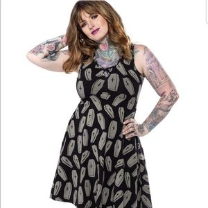 Sourpuss clothing coffin keyhole skater dress size xl